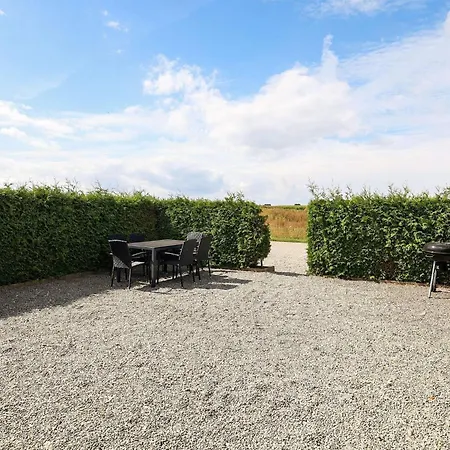 6 Person In Faaborg-by Traum *